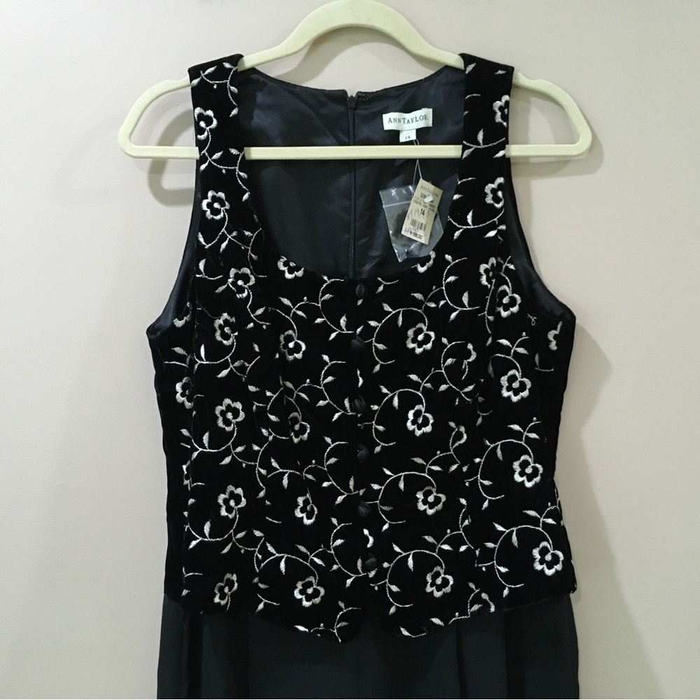 Ann Taylor Vintage 80s Embroidered Velvet Jumpsuit wide leg Black size 14 new - Picture 11 of 11